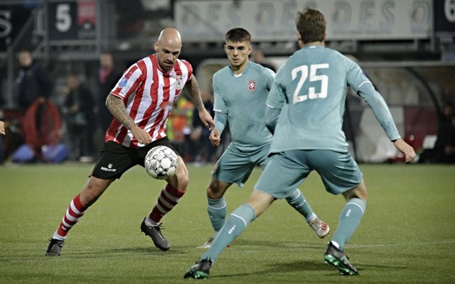 确保了球队 确保了球队